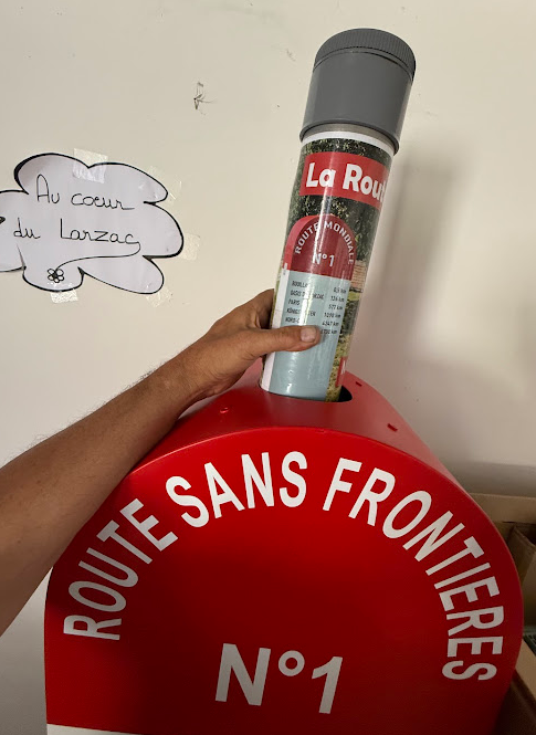 borne antivol avec une capsule temporelle